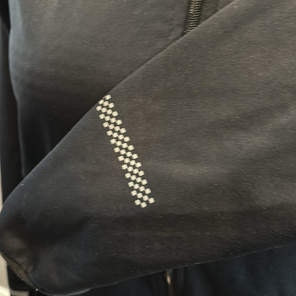 Nike DRI-FIT running jacket - Picture 3 of 7